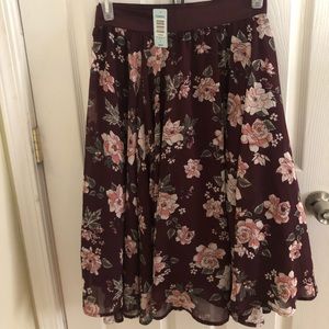 Midi floral skater skirt💜